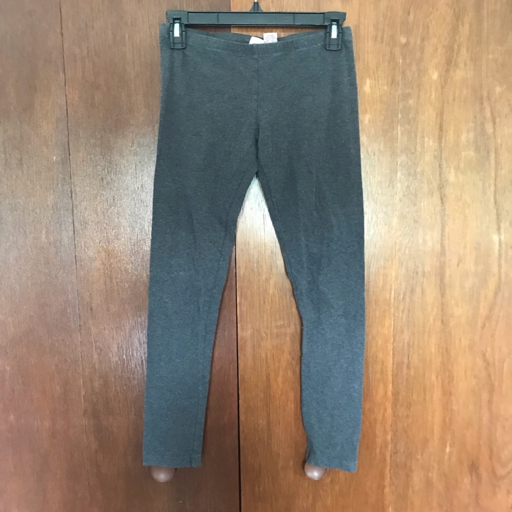 Grey Capri leggings